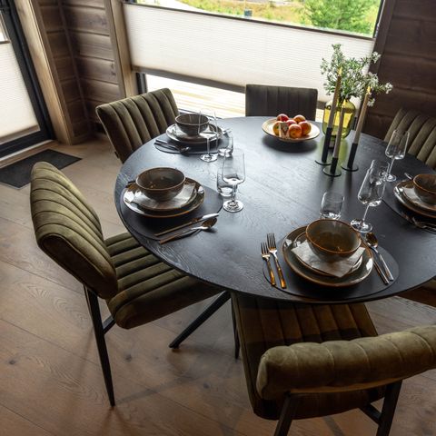 HOUSE 6 people - Saga Hytte With Sauna, Hot Tub & Water View