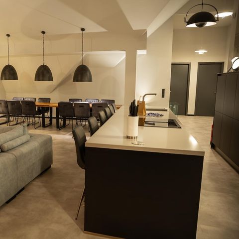 Group accommodation 12 persons - Penthouse