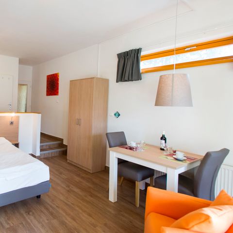 STUDIO 2 people - 2-person studio