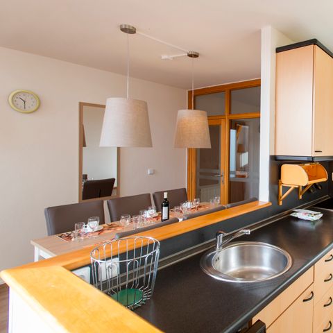 Apartment 6 persons - 6-person holiday flat