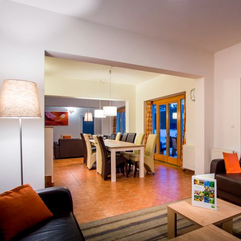Apartment 10 persons - 10E