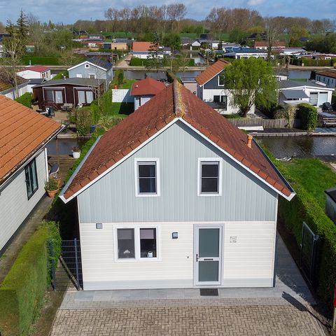 Bungalow 6 persons - Waterlily - Essenlaan 042