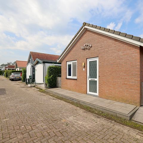 BUNGALOW 3 people - Swan Flower - Ash Avenue 040
