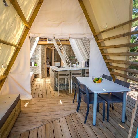 Tent 4 persons - Two bedroom lodge tent (2+2)
