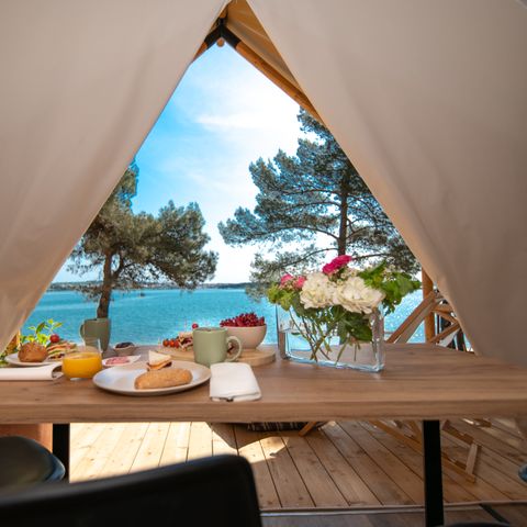 Tent 4 persons - Two bedroom safari tent (2+2)