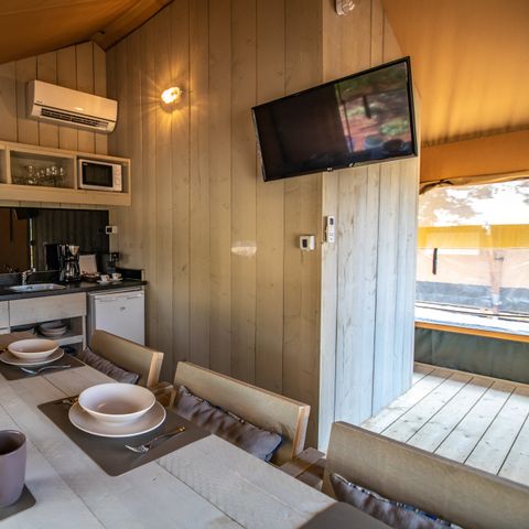 Tent 6 persons - Two bedroom tent (2+4)