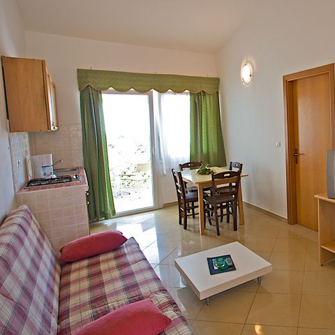 Apartment 5 persons - Two bedroom apartment (4+1)