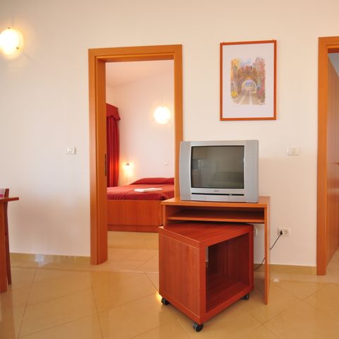 APARTMENT 5 people - Two bedroom apartment (4+1)