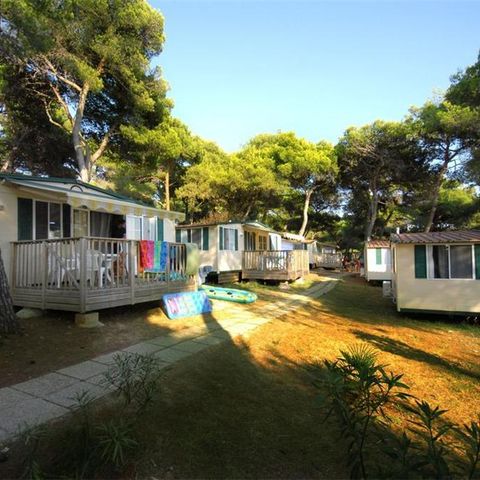 MOBILE HOME 5 people - Park side