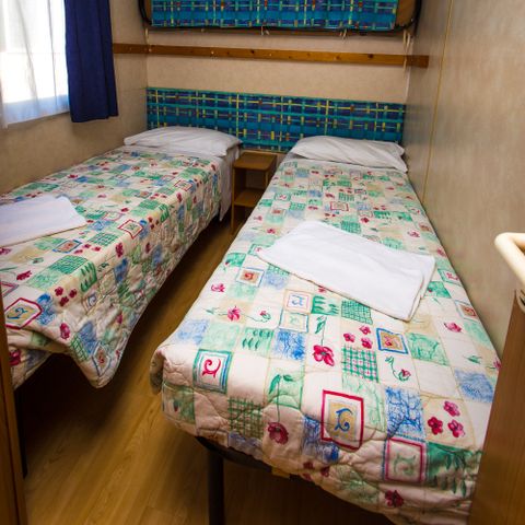 Mobile home 5 persons - Two bedroom mobile home sea side