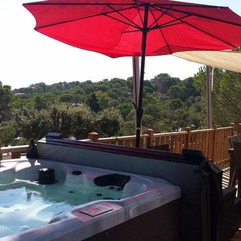 Mobile home 4 persons - Ramatuelle – - VIP Cap Deseo – 34 m² – Sea view and Jacuzzi