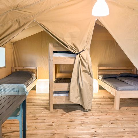 Canvas and wooden tent 5 persons