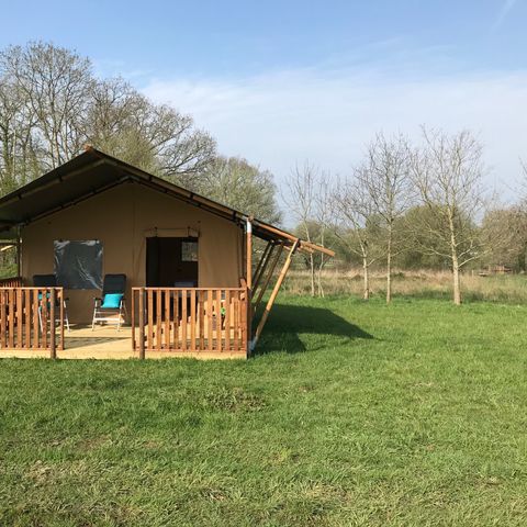 Canvas and wooden tent 6 persons