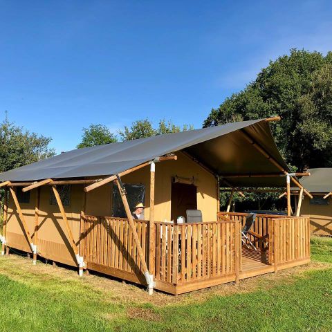 Canvas and wooden tent 6 persons