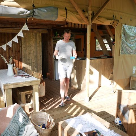 Tent 6 persons - Lodgetent incl. sanitary facilities