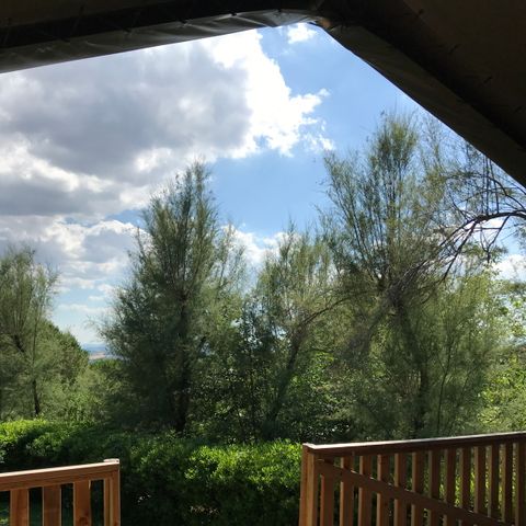 CANVAS AND WOOD TENT 4 people - including sanitary facilities