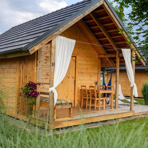 CHALET 4 people - /HIS, private toilet and washbasin, 22m2