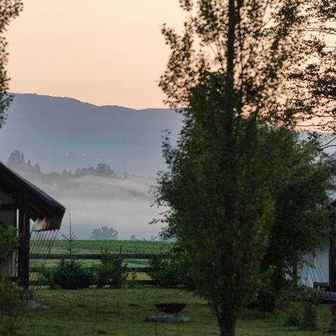 CANVAS AND WOOD TENT 5 people - Glamping with bathroom, Amber 40 m2