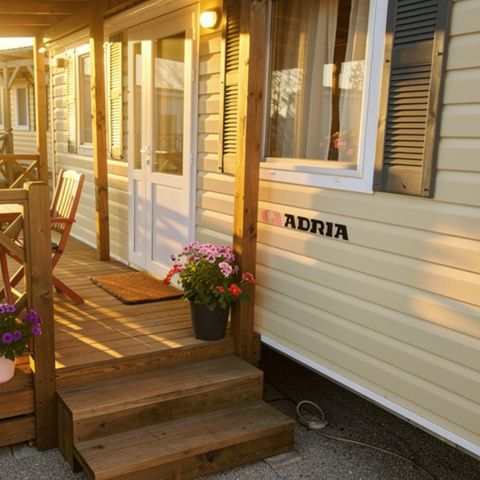 MOBILE HOME 7 people - Mobile home Malta Living 400