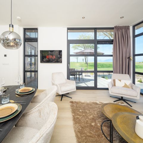 Villa 6 persons - L-Lake View