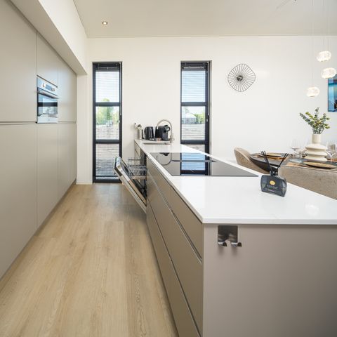 Villa 4 persons - L-Lake View