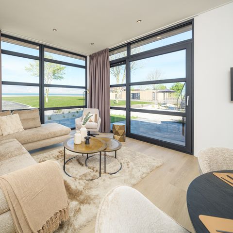 Villa 4 persons - L-Lake View