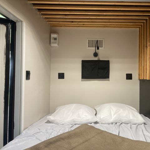 UNUSUAL ACCOMMODATION 2 people - Cababox Insolite Confort - 1 bdrm. - No sanitary facilities