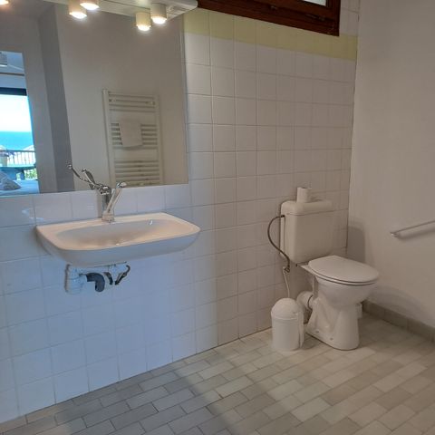 APARTMENT 2 people - 1 room - cannot accommodate a cot