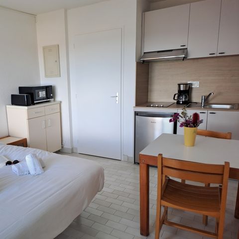 APARTMENT 2 people - 1 room - cannot accommodate a cot