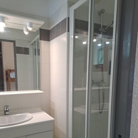 APARTMENT 6 people - 2-room flat