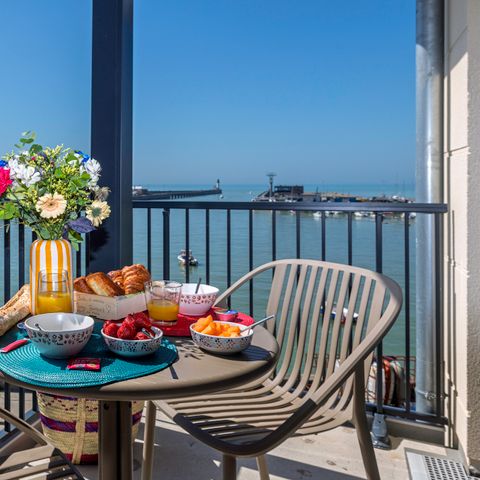 STUDIO 2 people - G/330_STUDIO 2 PERS.