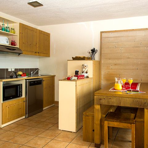 APARTMENT 10 people - G/177_4 ROOMS FOR 10 PEOPLE IN DUPLEX