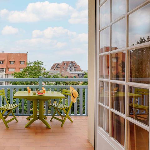 APARTMENT 4 people - G/292_2 ROOMS SLEEPS 4 STREET SIDE
