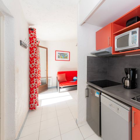 APARTMENT 5 people - G/247_2 ROOMS 4/5 PERSONS