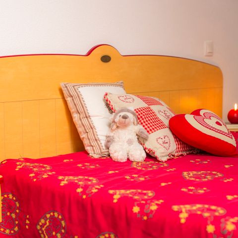 APARTMENT 8 people - G/26_4 ROOMS SLEEPS 8 "PLUS" PEOPLE