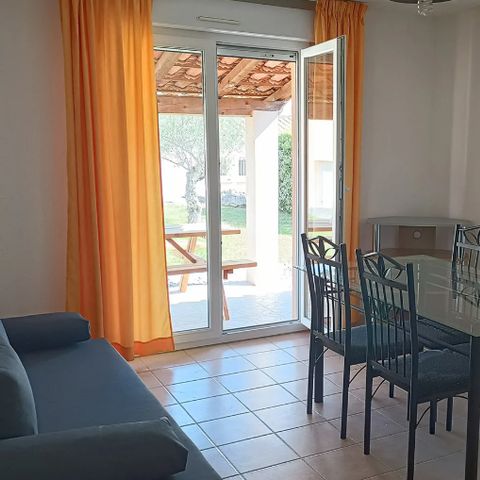 COUNTRY HOUSE 6 people - 50m² - 2 bedrooms with garden