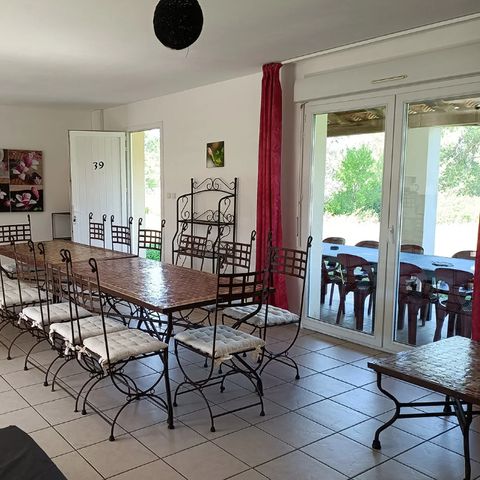 COUNTRY HOUSE 16 people - 100m² - 4 bedrooms with garden
