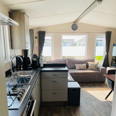 Chalet 4 persons - Location: Kamperland – Camping de Molenhoek – Beach J55