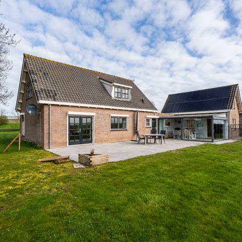 Group accommodation 10 persons - Location: Tholen – ’t Huysje van Klippel