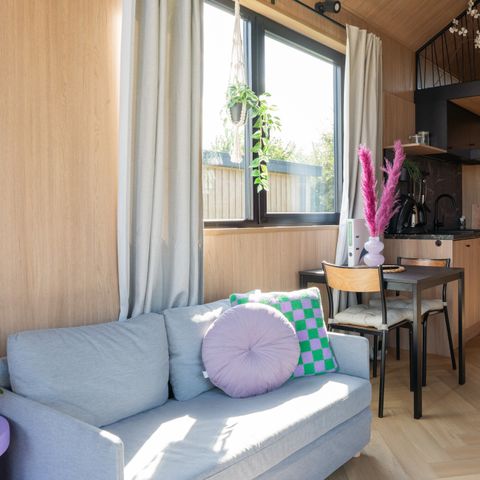 UNUSUAL ACCOMMODATION 3 people - Location: Waarde - Luxury 2