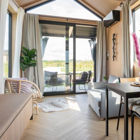 UNUSUAL ACCOMMODATION 3 people - Location: Waarde - Luxury 2
