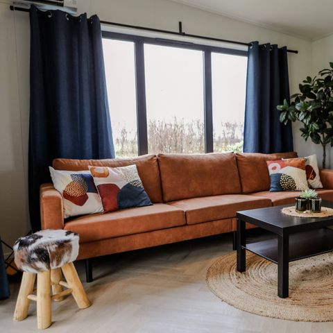 Chalet 6 persons - Location: Waarde – Luxury at a mini-campsite with a hot tub