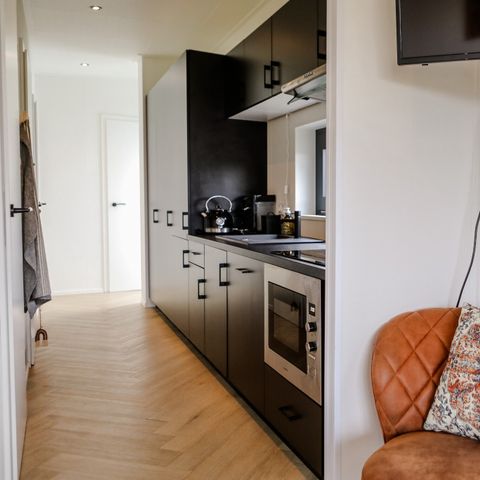 Chalet 6 persons - Location: Waarde – Luxury at a mini-campsite with a hot tub