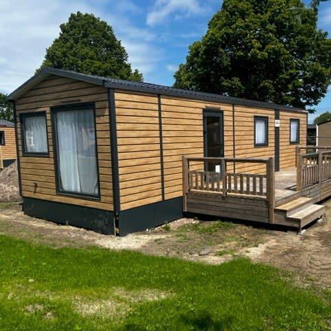 Chalet 4 persons - Chalet Large 2 bedrooms with air conditioning (sleeps 4)