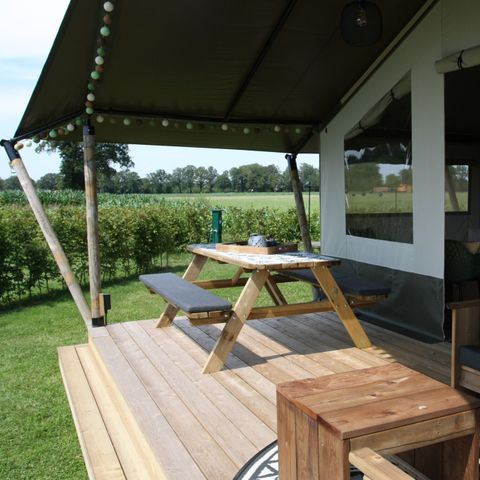 Canvas and wooden tent 6 persons