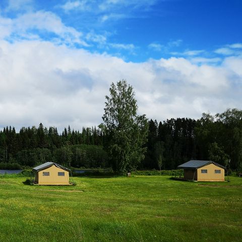 Canvas and wooden tent 4 persons