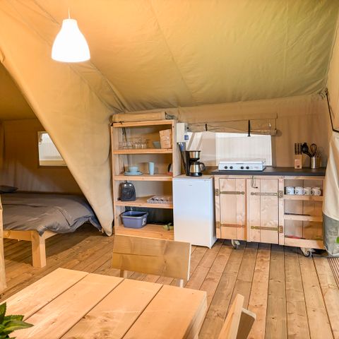 Canvas and wooden tent 5 persons
