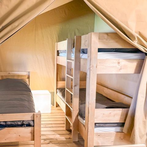 CANVAS AND WOOD TENT 5 people