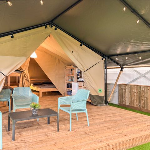 Canvas and wooden tent 5 persons