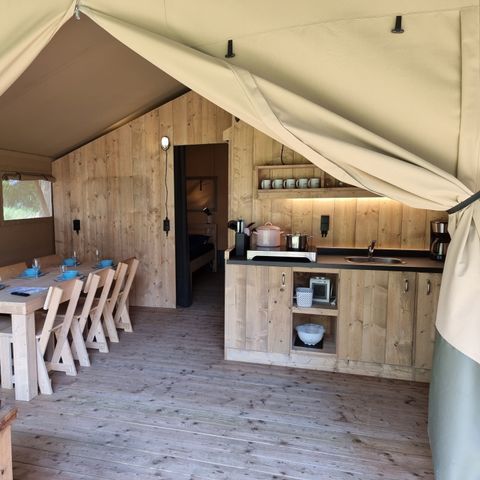 Canvas and wooden tent 5 persons - Luxury Lodge incl. sanitary facilities